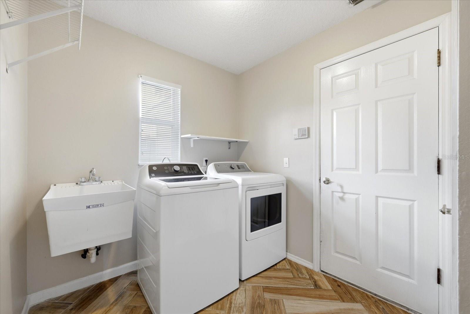 BRYAN OAKS RESERVE - Residential