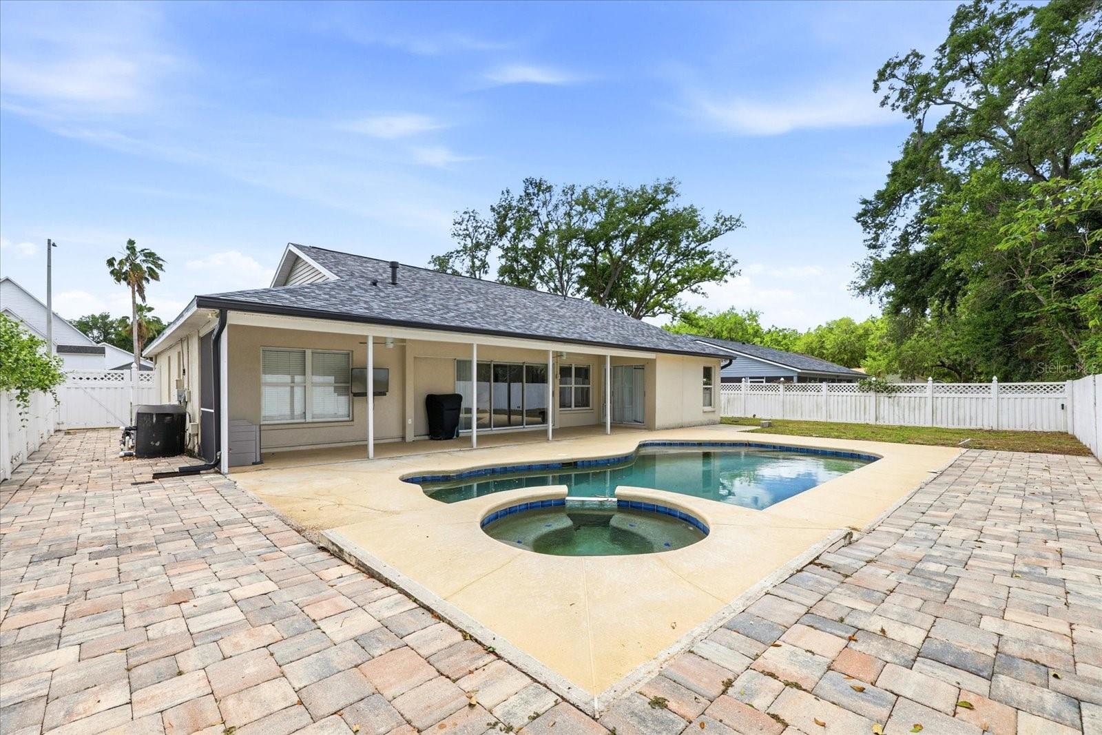 BRYAN OAKS RESERVE - Residential