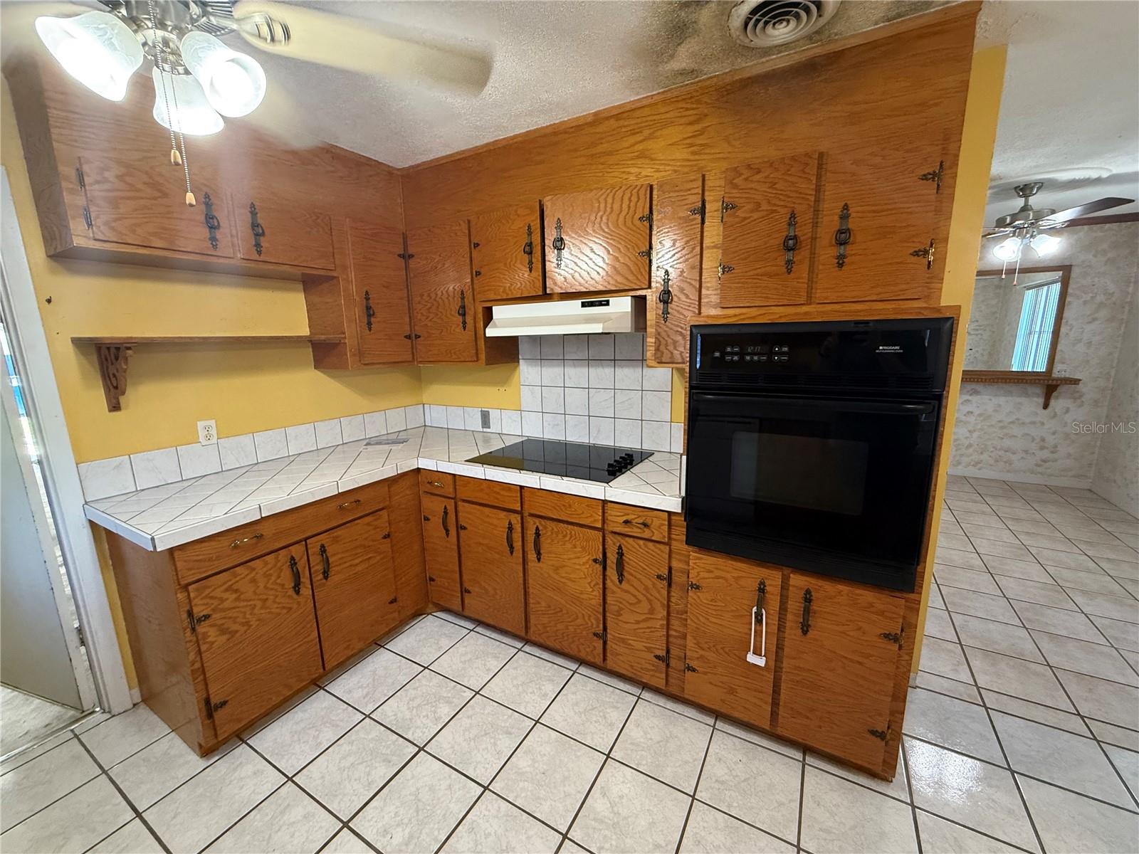 1506 CARMEN AVENUE