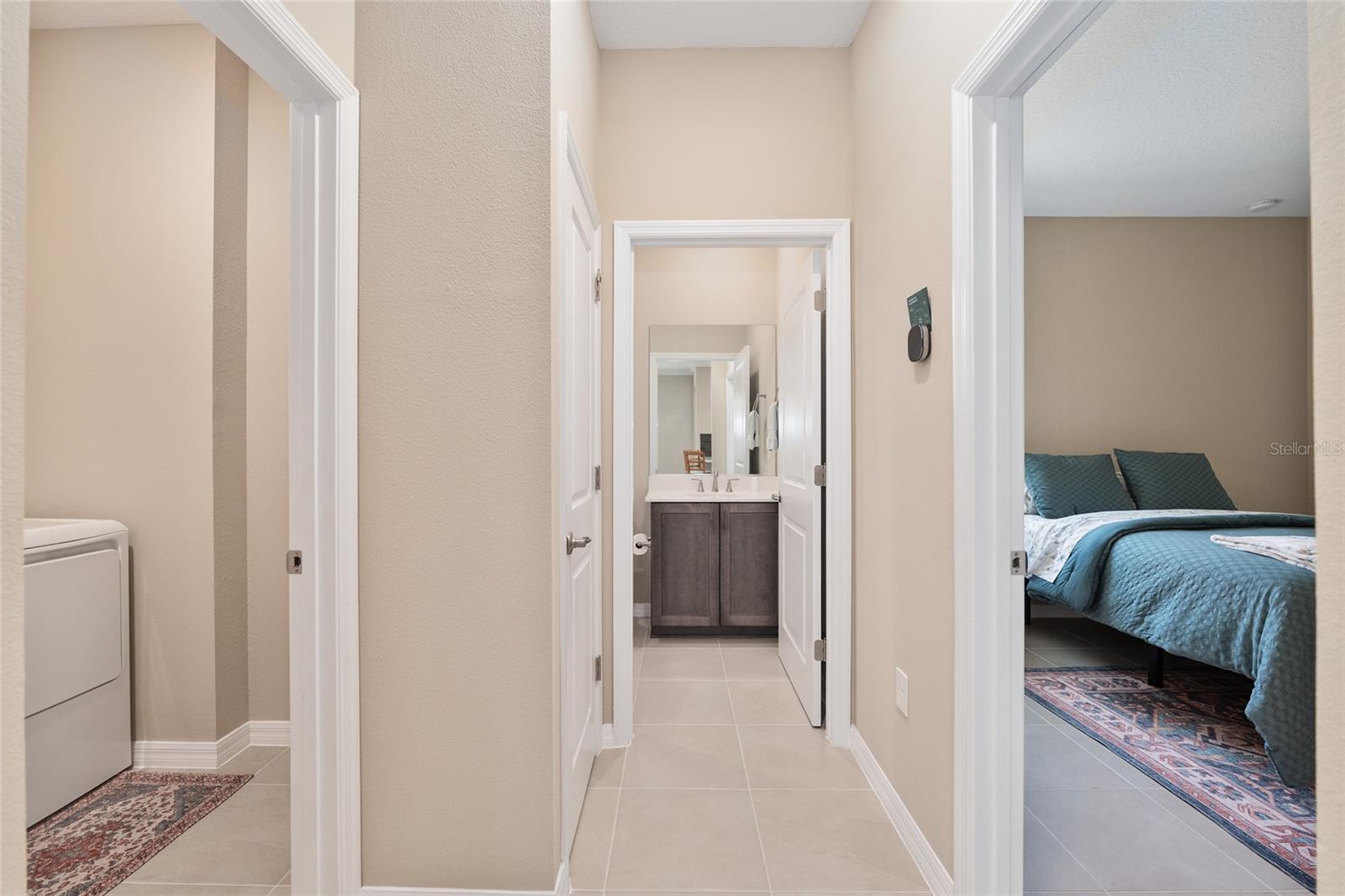 ON TOP OF THE WORLD - Residential