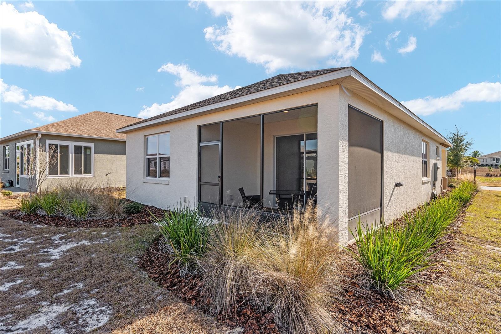 ON TOP OF THE WORLD - Residential