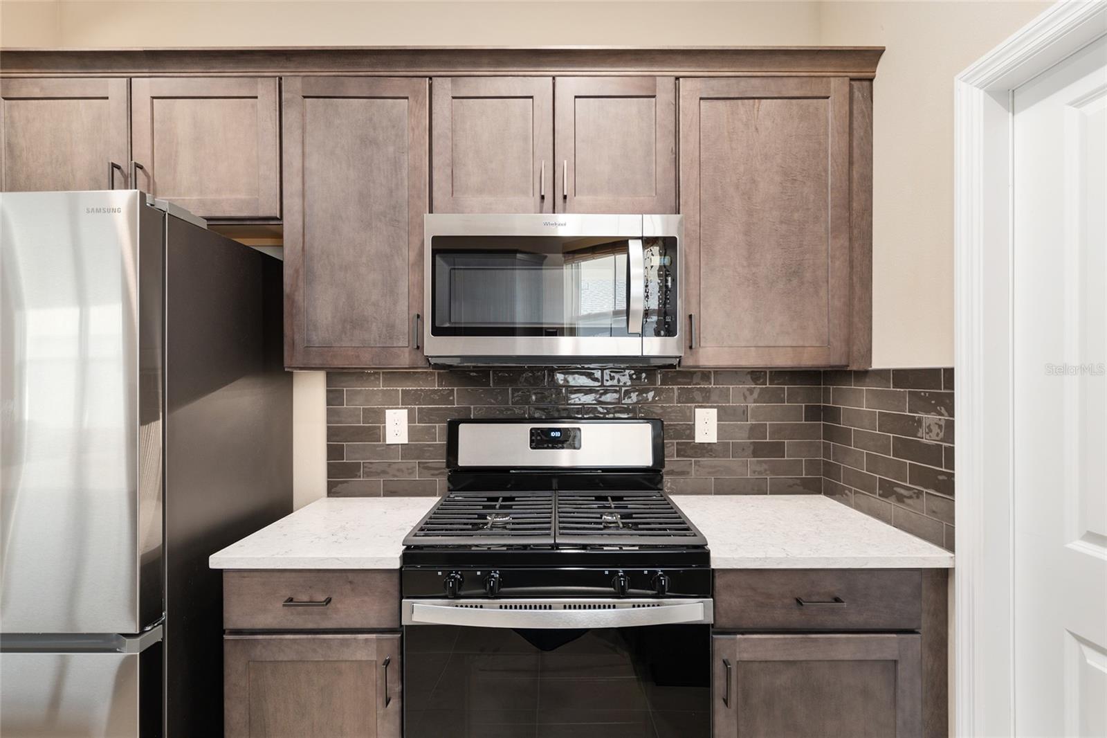 ON TOP OF THE WORLD - Residential