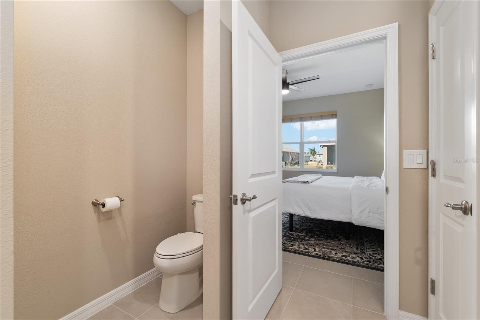 ON TOP OF THE WORLD - Residential