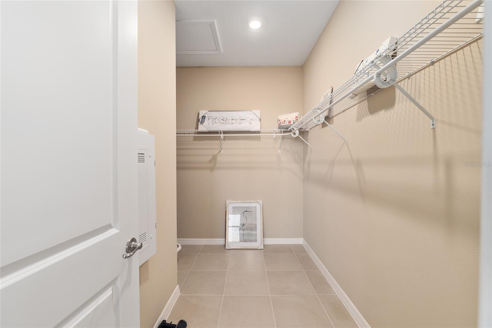 ON TOP OF THE WORLD - Residential