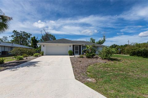 A home in PORT CHARLOTTE