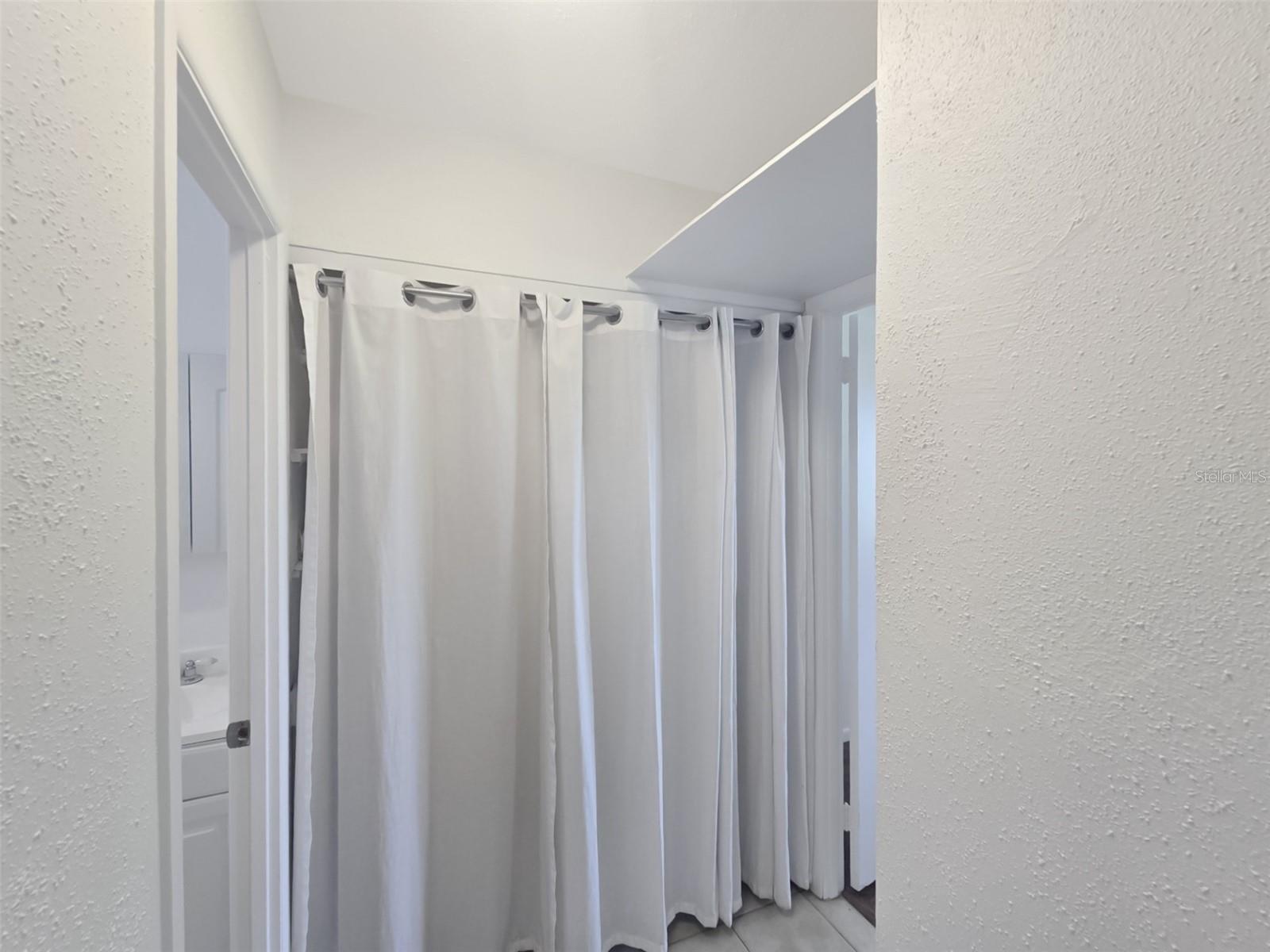 BAYSHORE GARDENS APTS 1 - Residential Lease