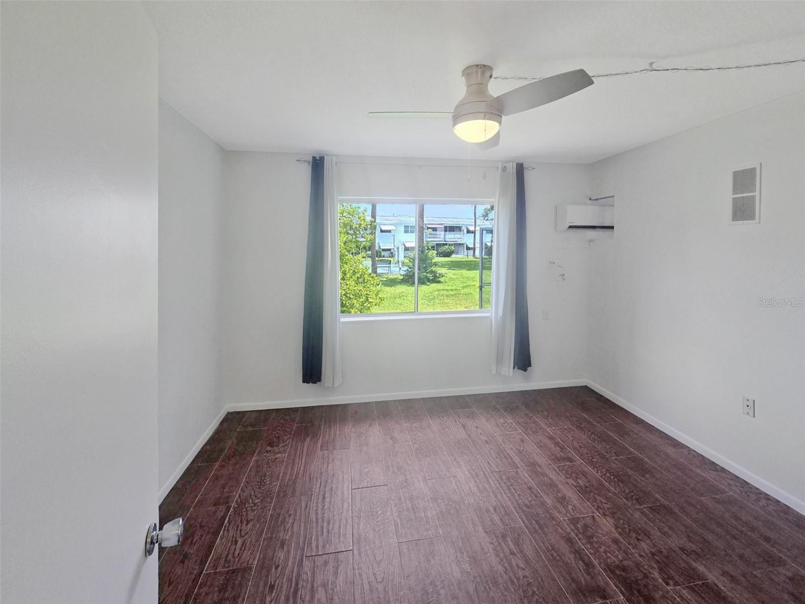 BAYSHORE GARDENS APTS 1 - Residential Lease