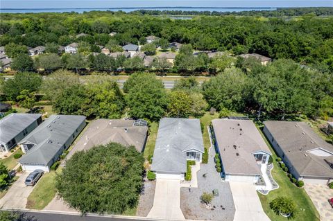 A home in TAVARES