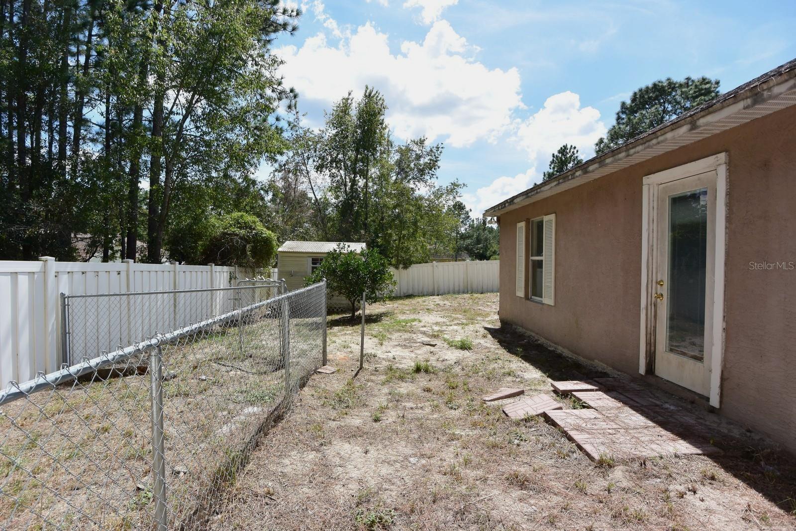 CITRUS SPGS UNIT 08 - Residential
