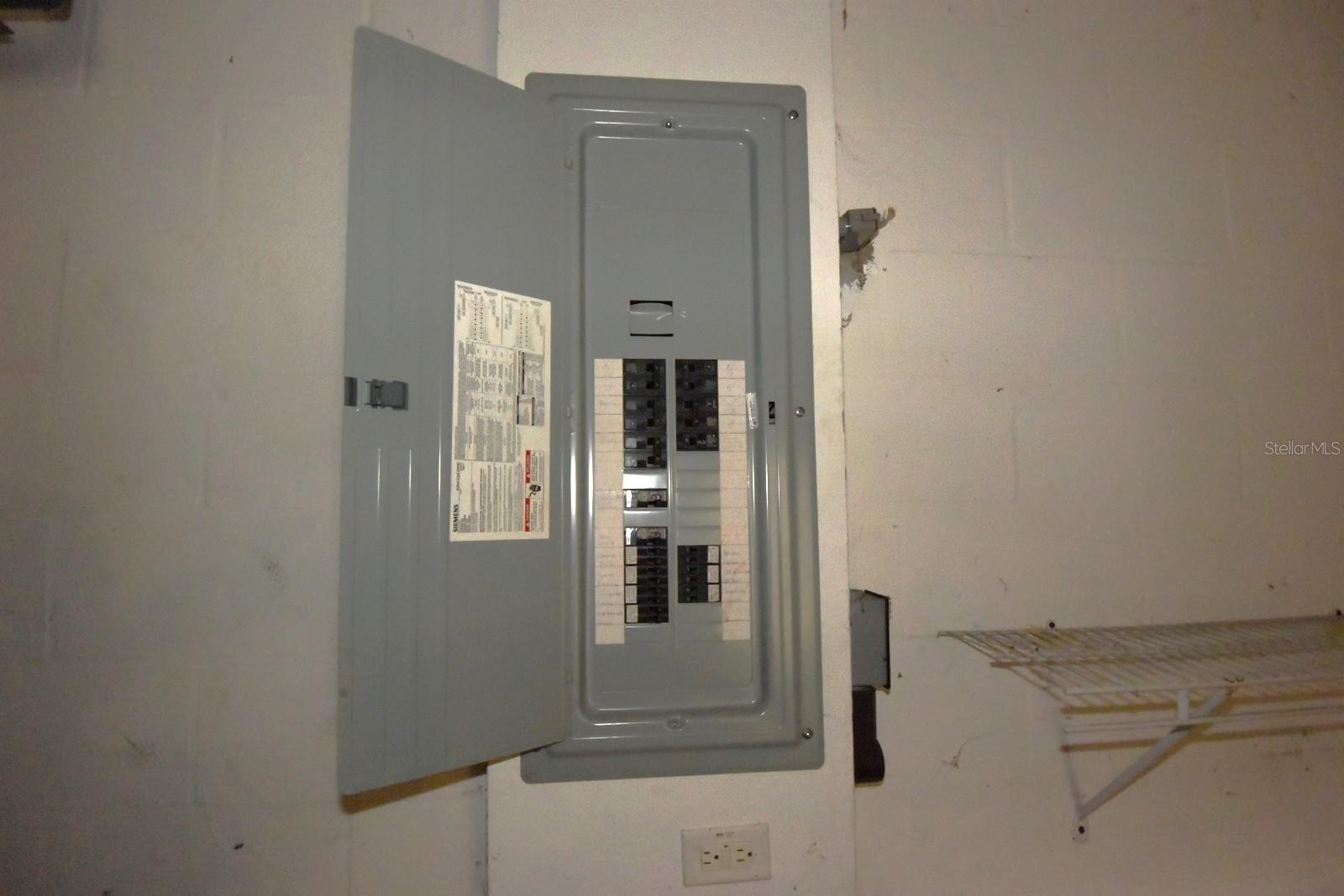 CITRUS SPGS UNIT 08 - Residential