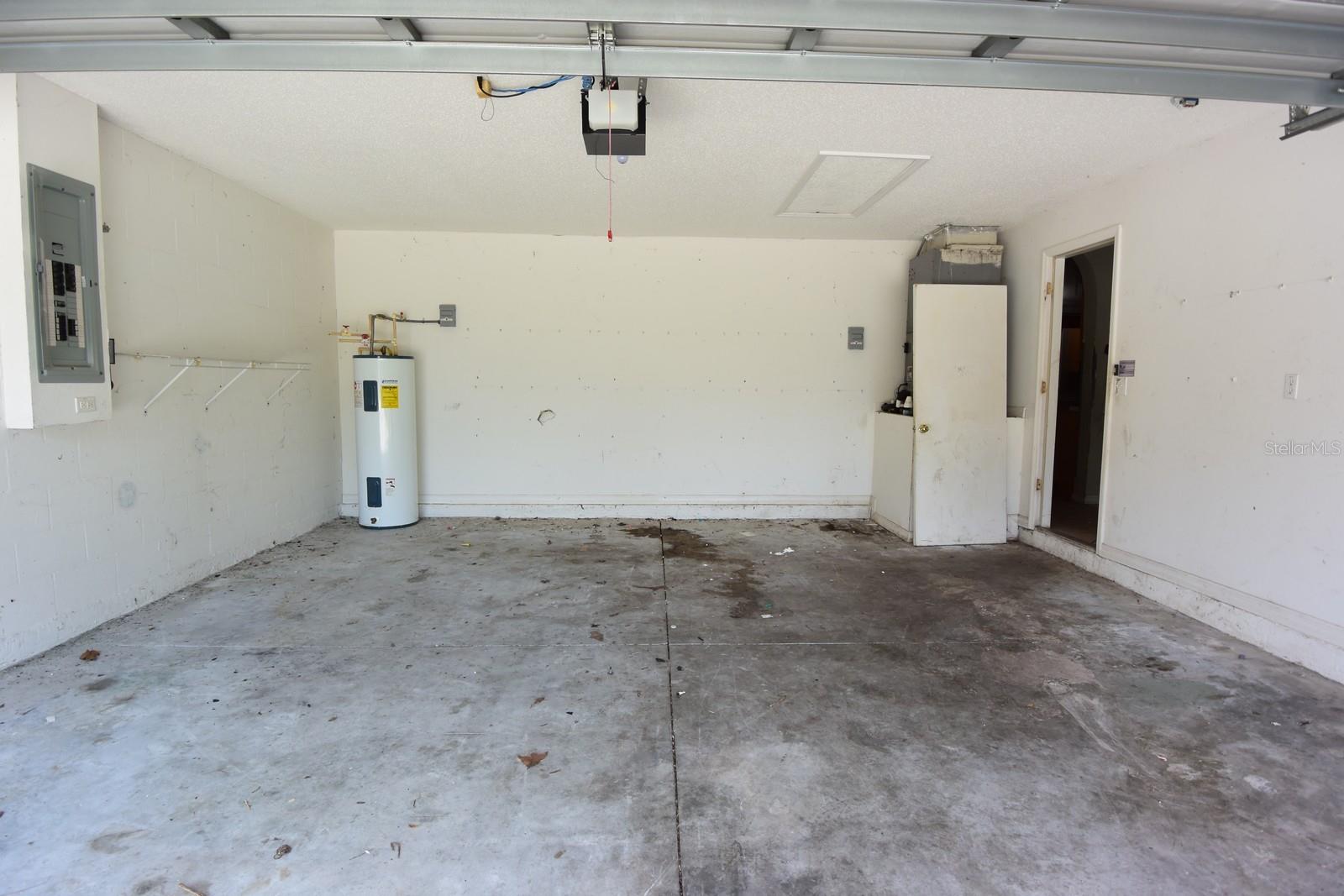 CITRUS SPGS UNIT 08 - Residential