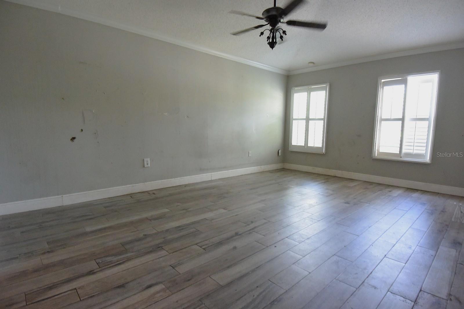 CITRUS SPGS UNIT 08 - Residential