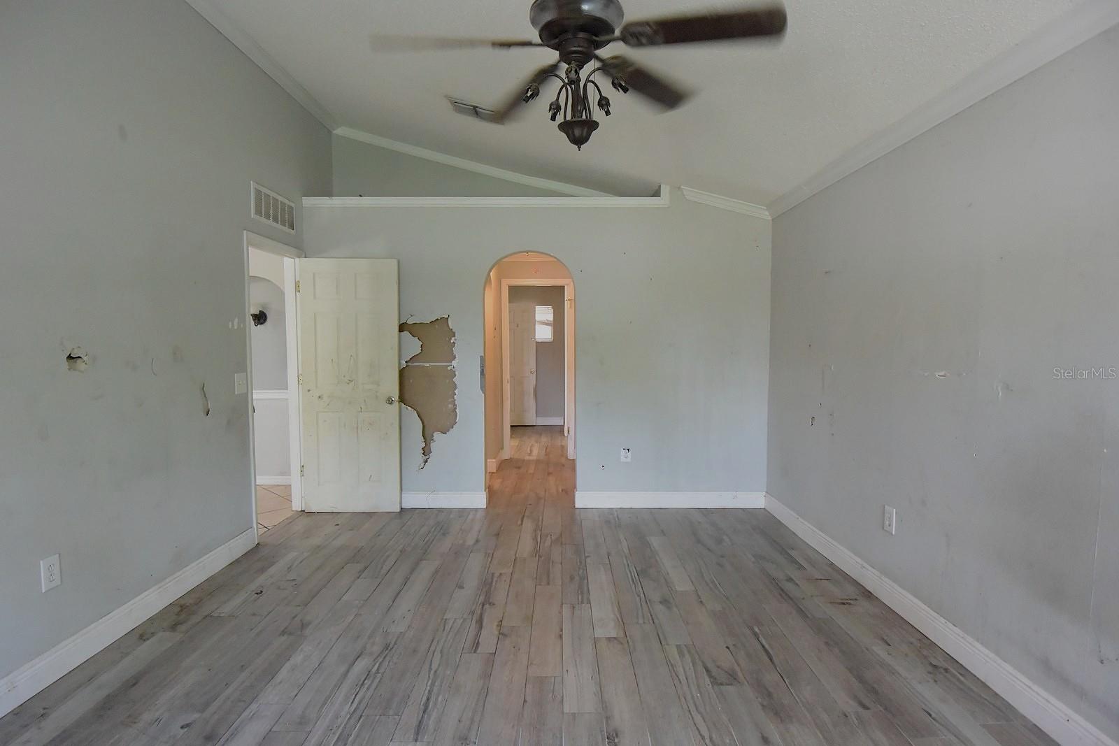CITRUS SPGS UNIT 08 - Residential