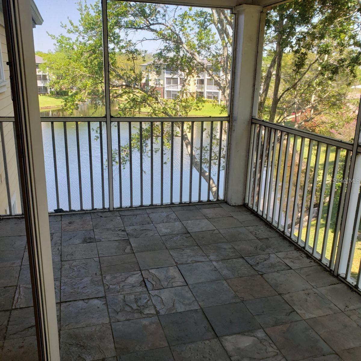 THE LANDINGS OF TAMPA A CONDOM - Residential Lease