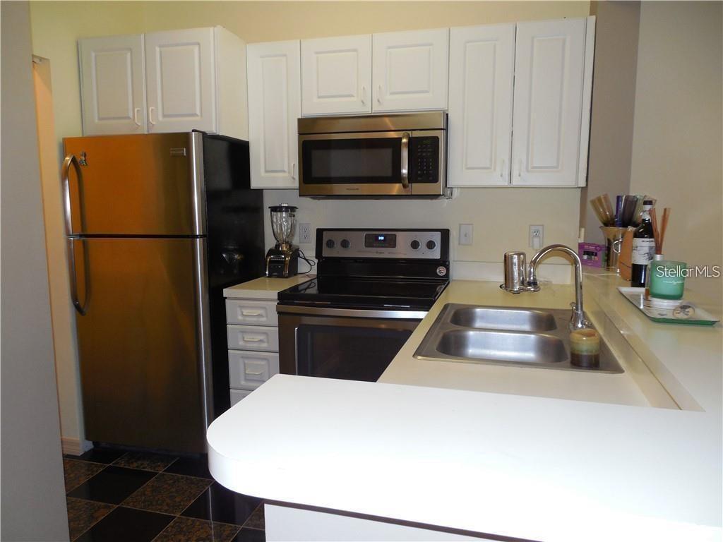 THE LANDINGS OF TAMPA A CONDOM - Residential Lease