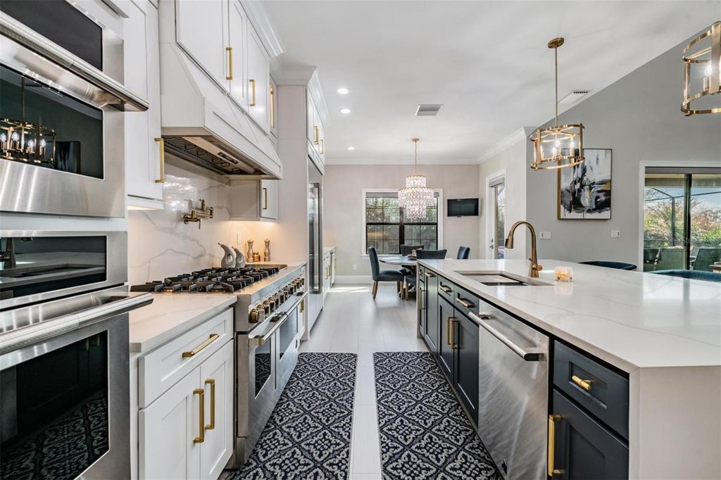 Photo of 2913 Valencia Ridge Street, Valrico, FL 33596 (MLS # TB8482129)