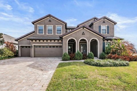 Photo of 2913 Valencia Ridge Street, Valrico, FL 33596 (MLS # TB8482129)