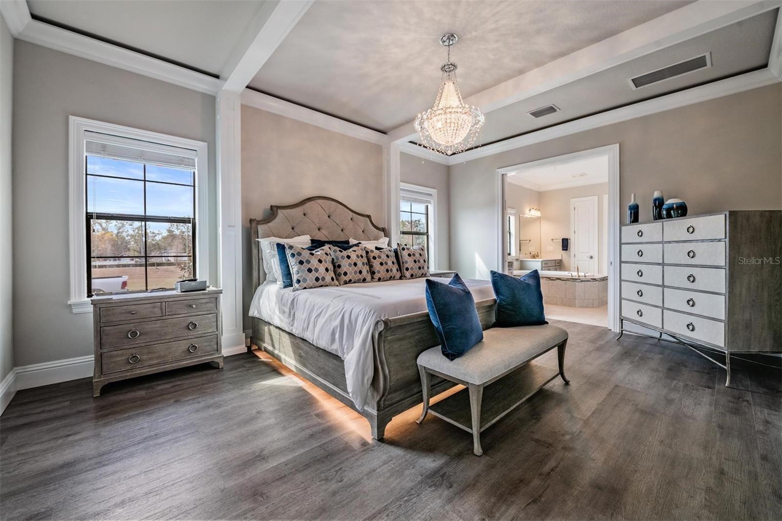 2913 VALENCIA RIDGE STREET