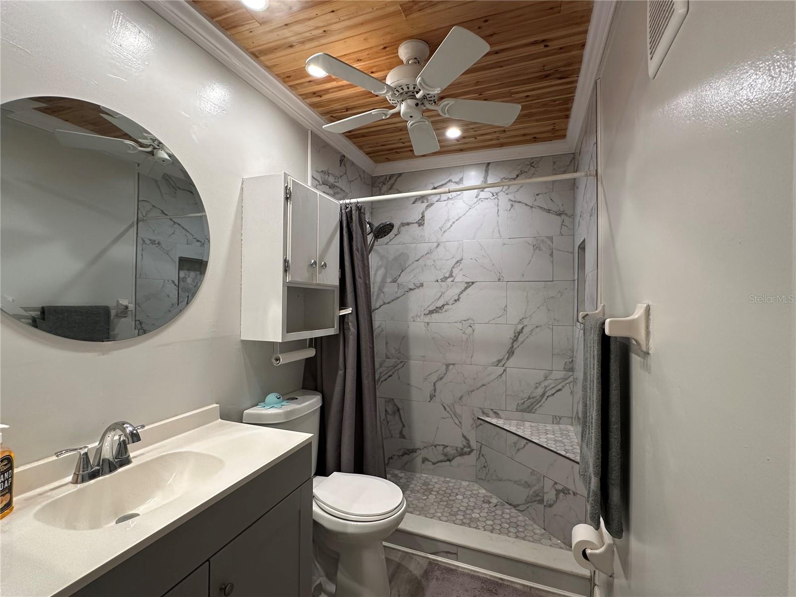 BURGUNDY UNIT ONE CONDO - Residential