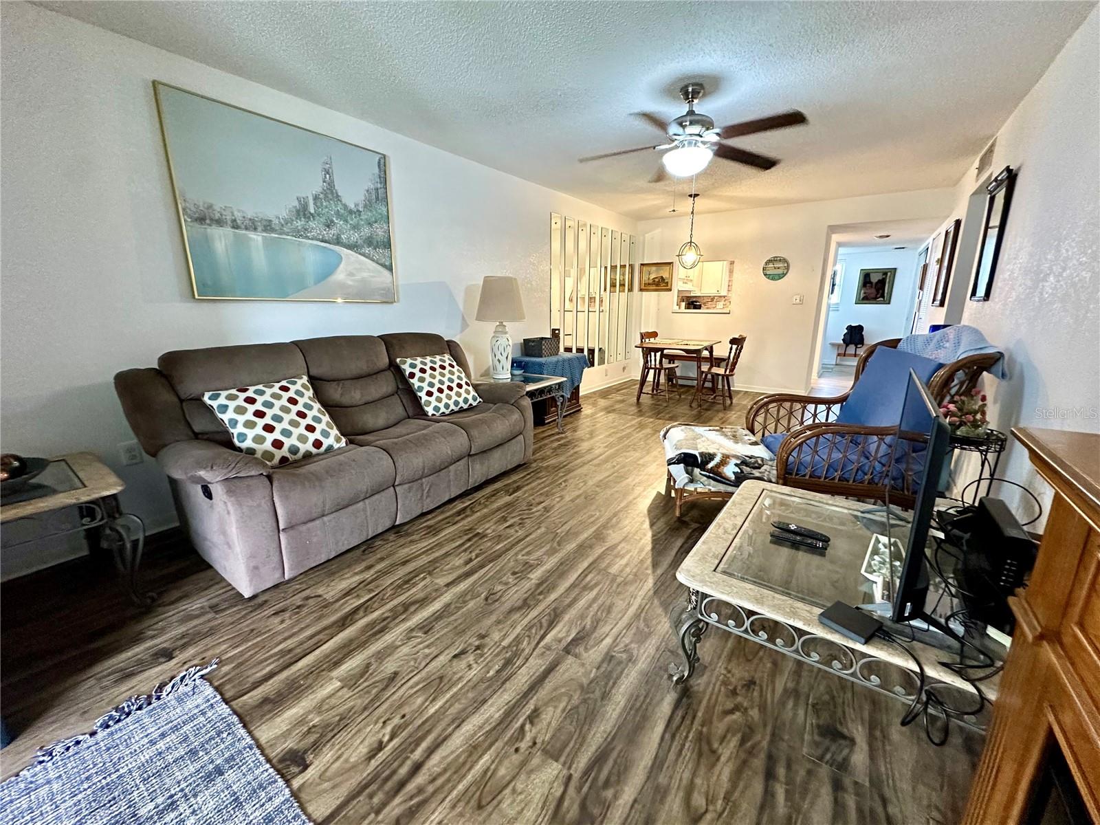 BURGUNDY UNIT ONE CONDO - Residential