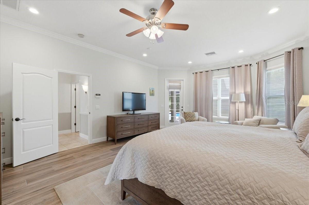 HERON CAY - Residential