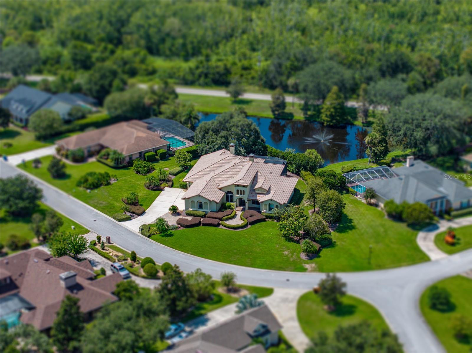 HERON CAY - Residential