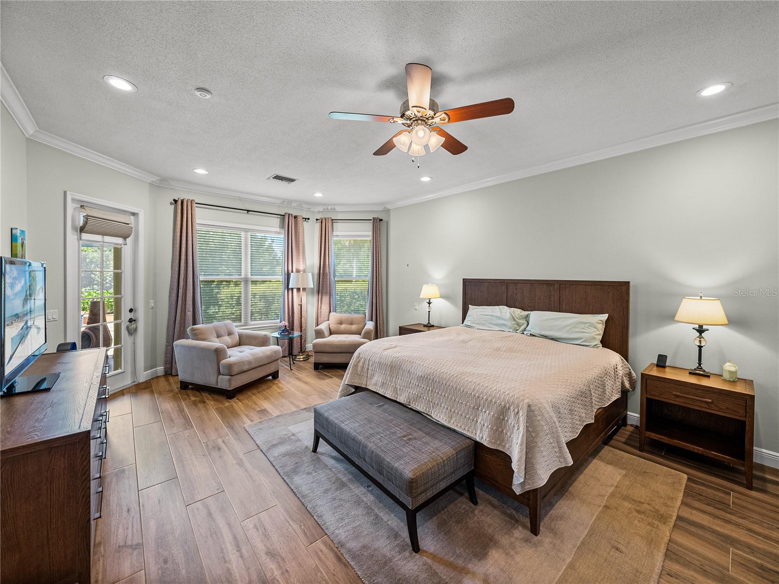 HERON CAY - Residential