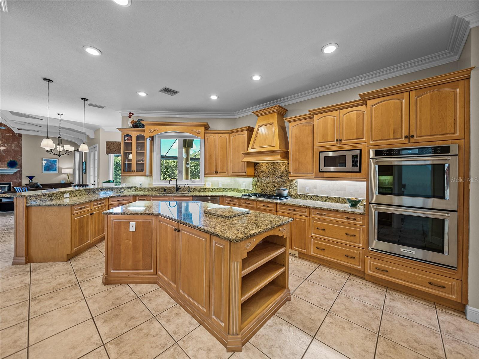 HERON CAY - Residential