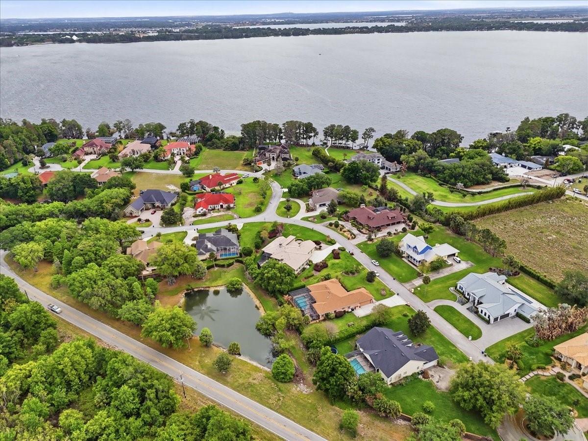 HERON CAY - Residential