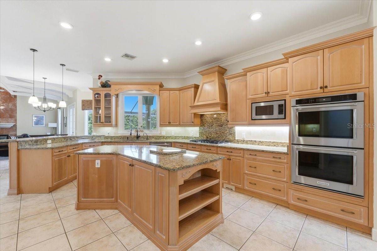HERON CAY - Residential