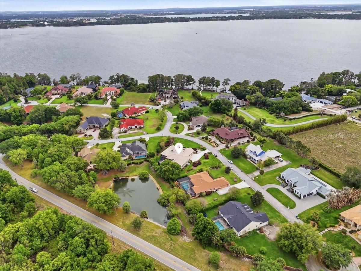 HERON CAY - Residential