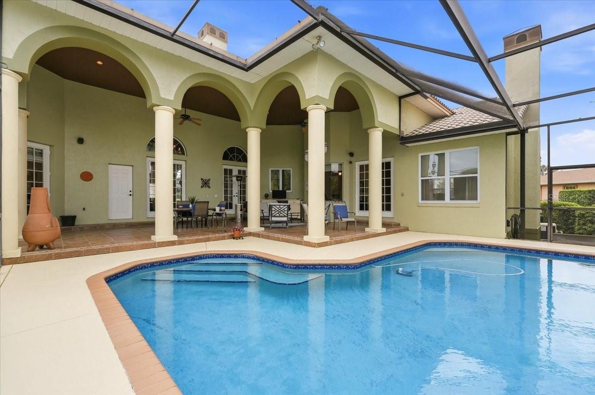 HERON CAY - Residential