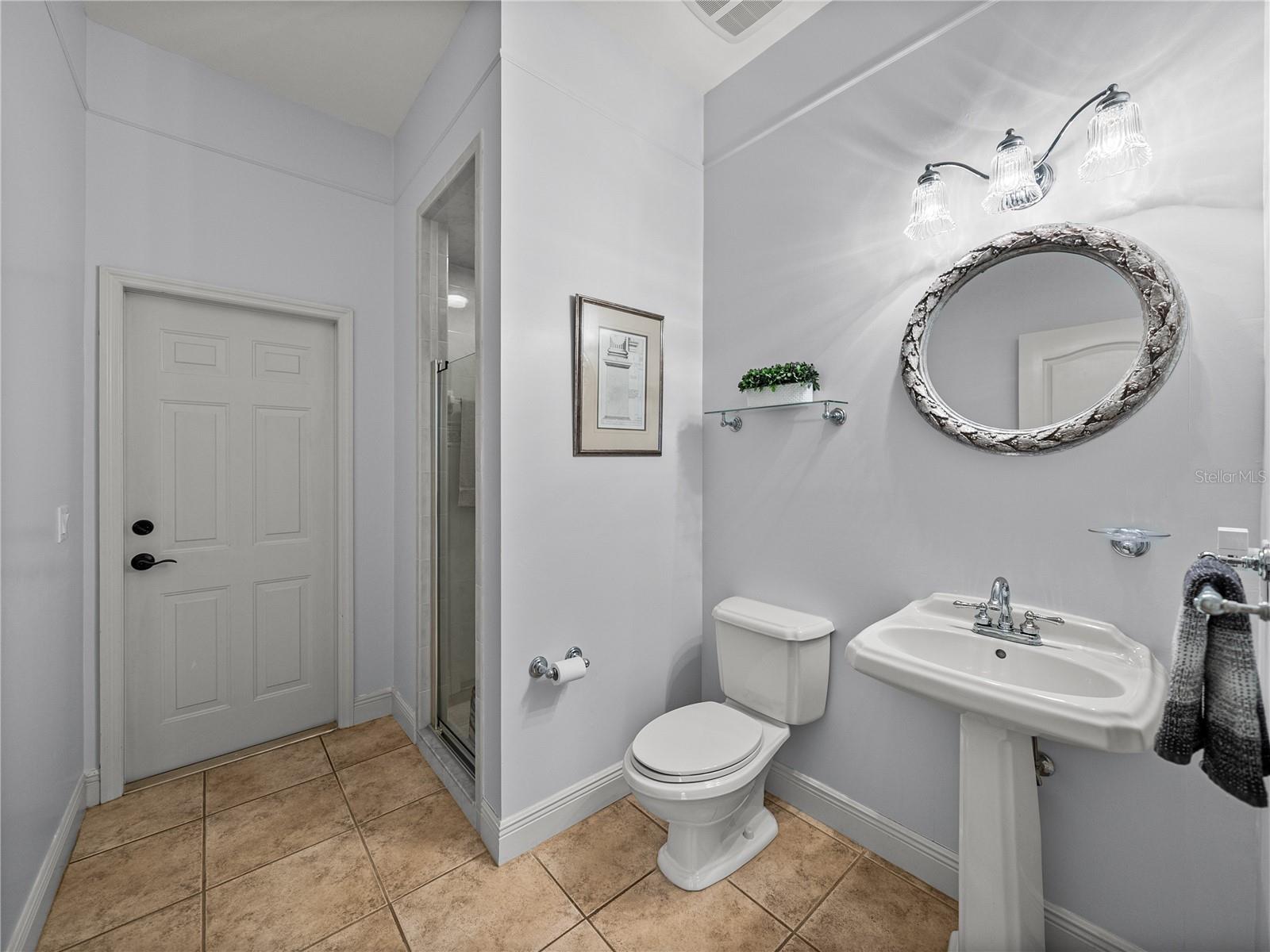HERON CAY - Residential
