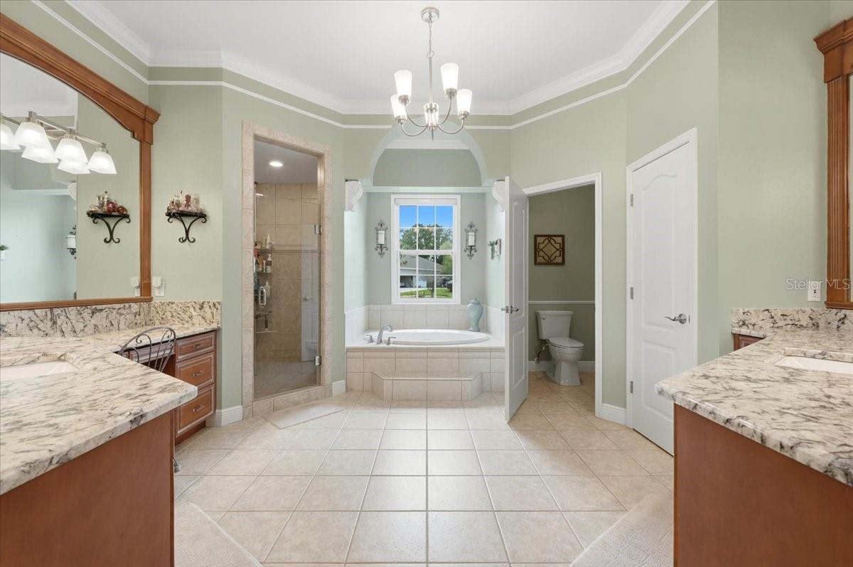 HERON CAY - Residential
