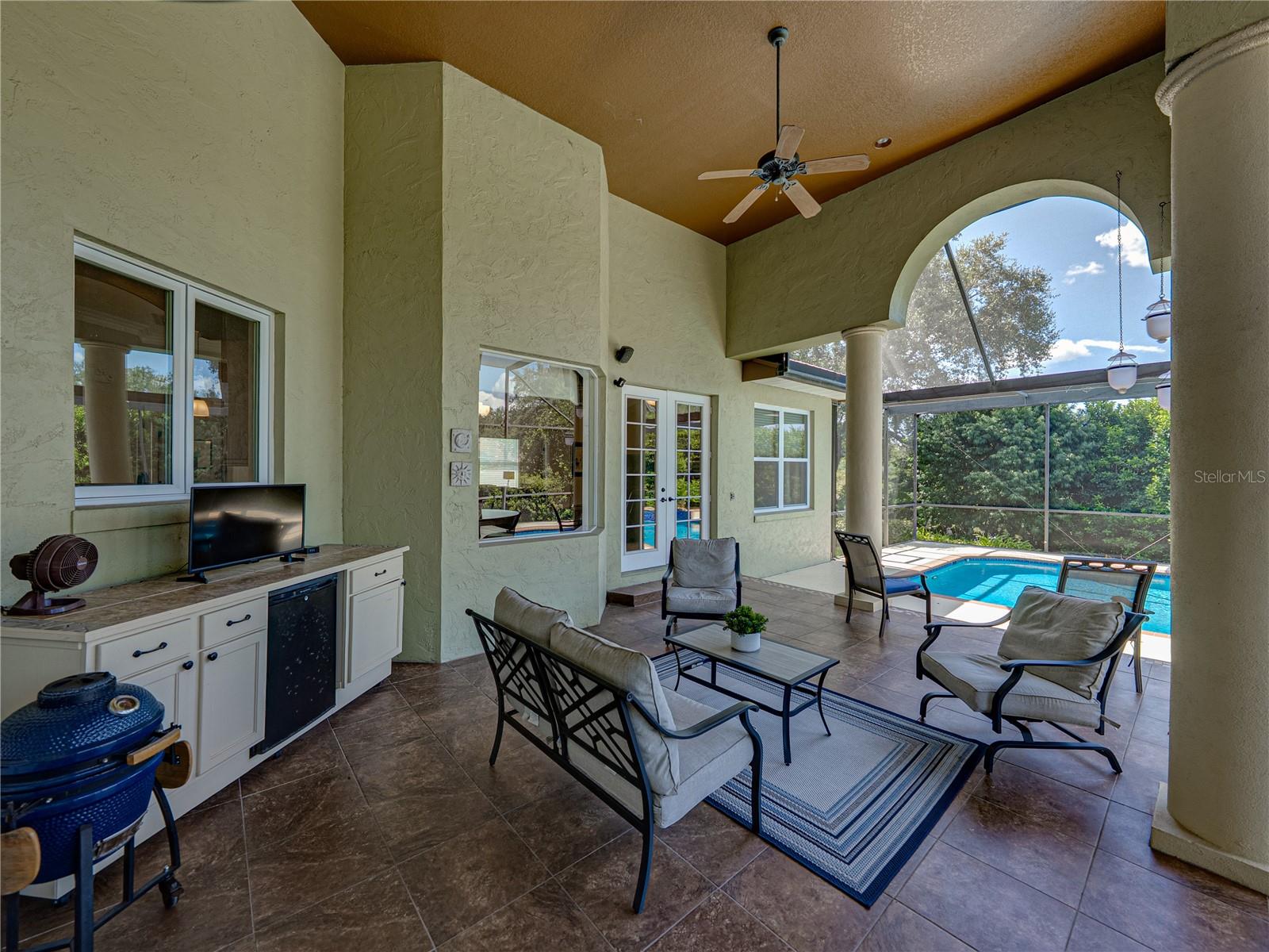 HERON CAY - Residential