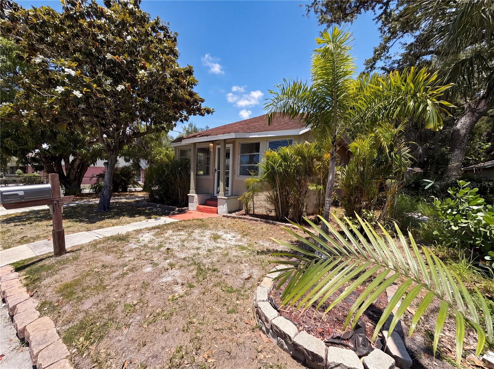 NEWTOWN - Residential