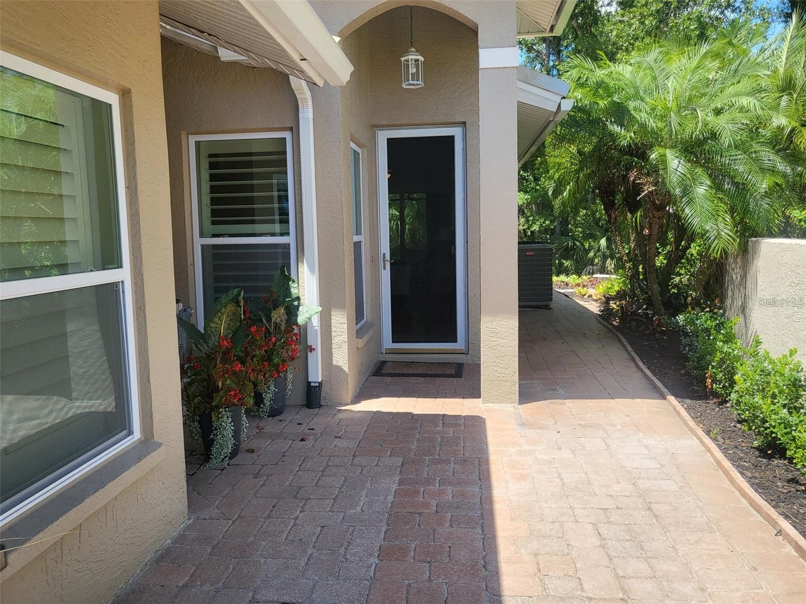 AUBURN WOODS - Residential