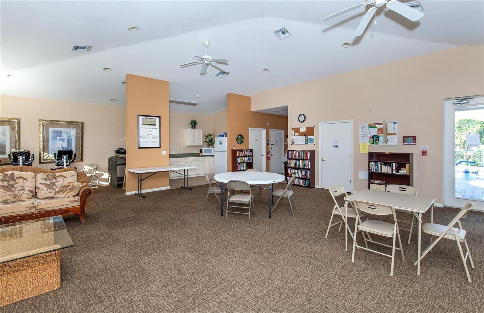 AUBURN WOODS - Residential