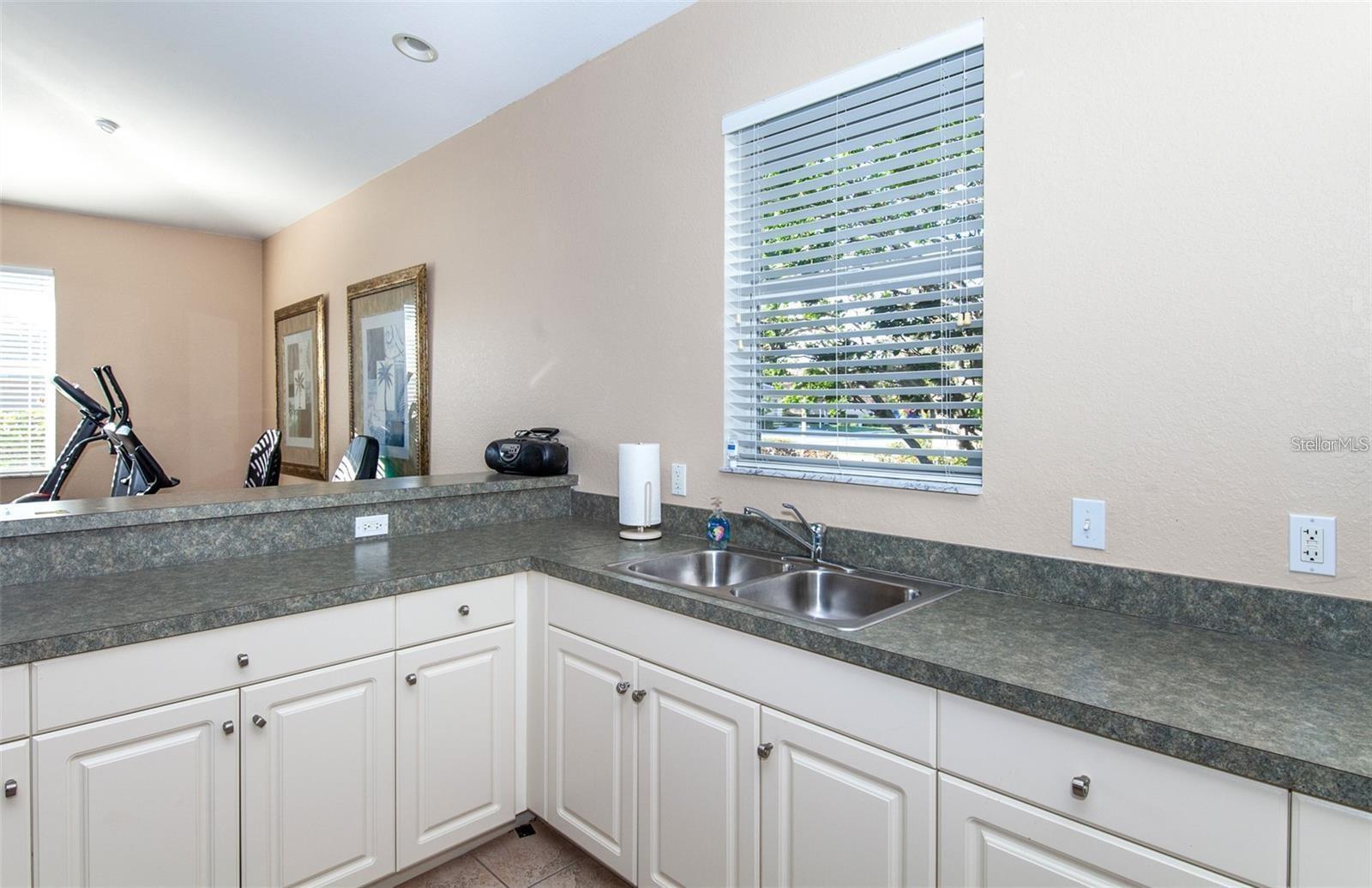 AUBURN WOODS - Residential
