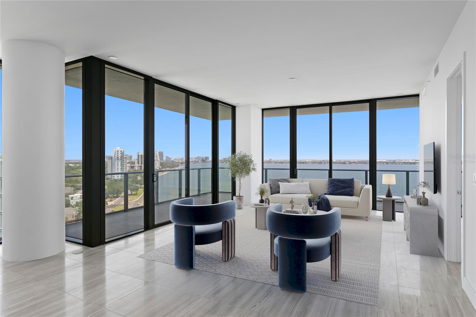 RITZ CARLTON RESIDENCES - Residential