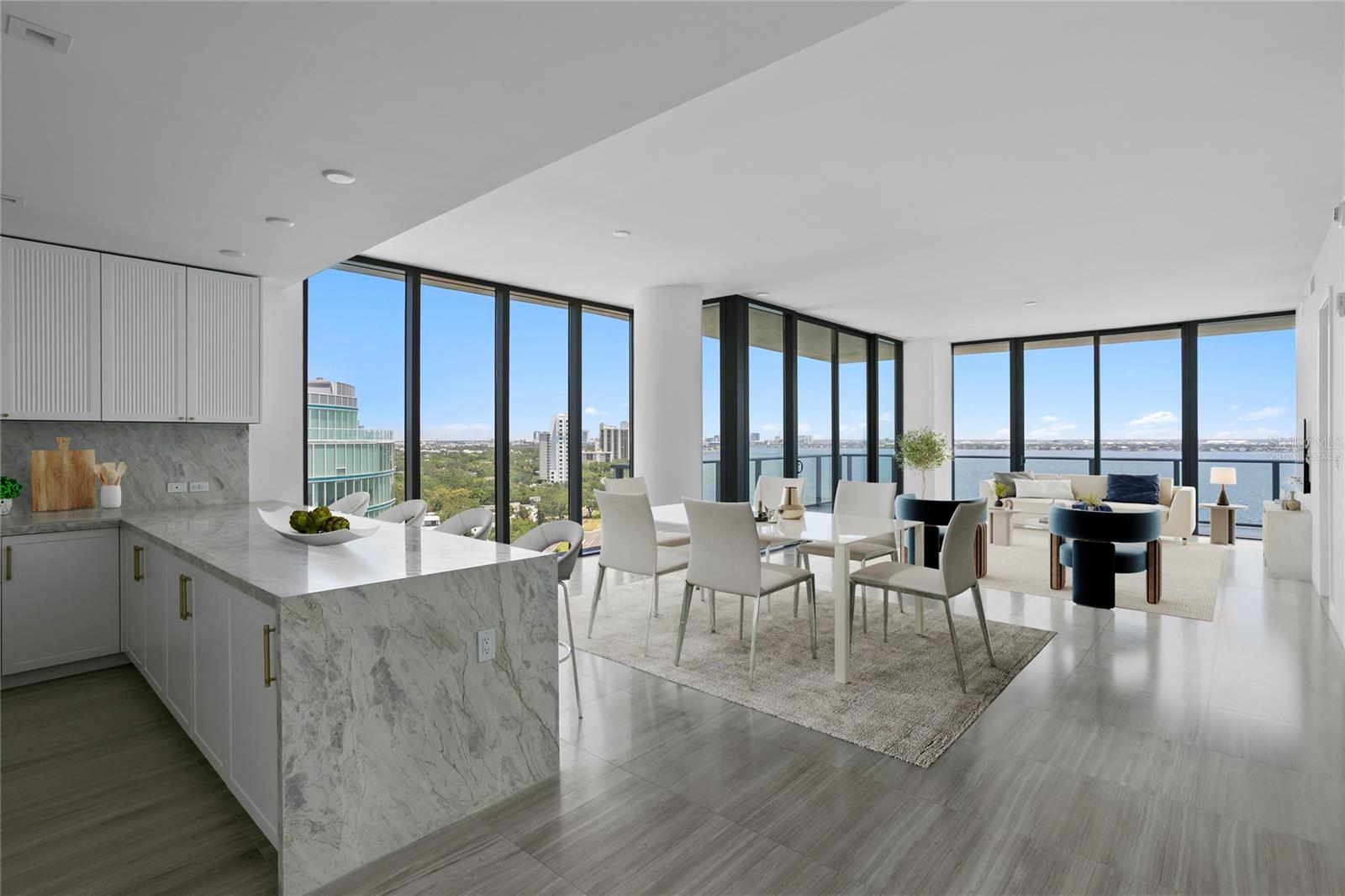 RITZ CARLTON RESIDENCES - Residential