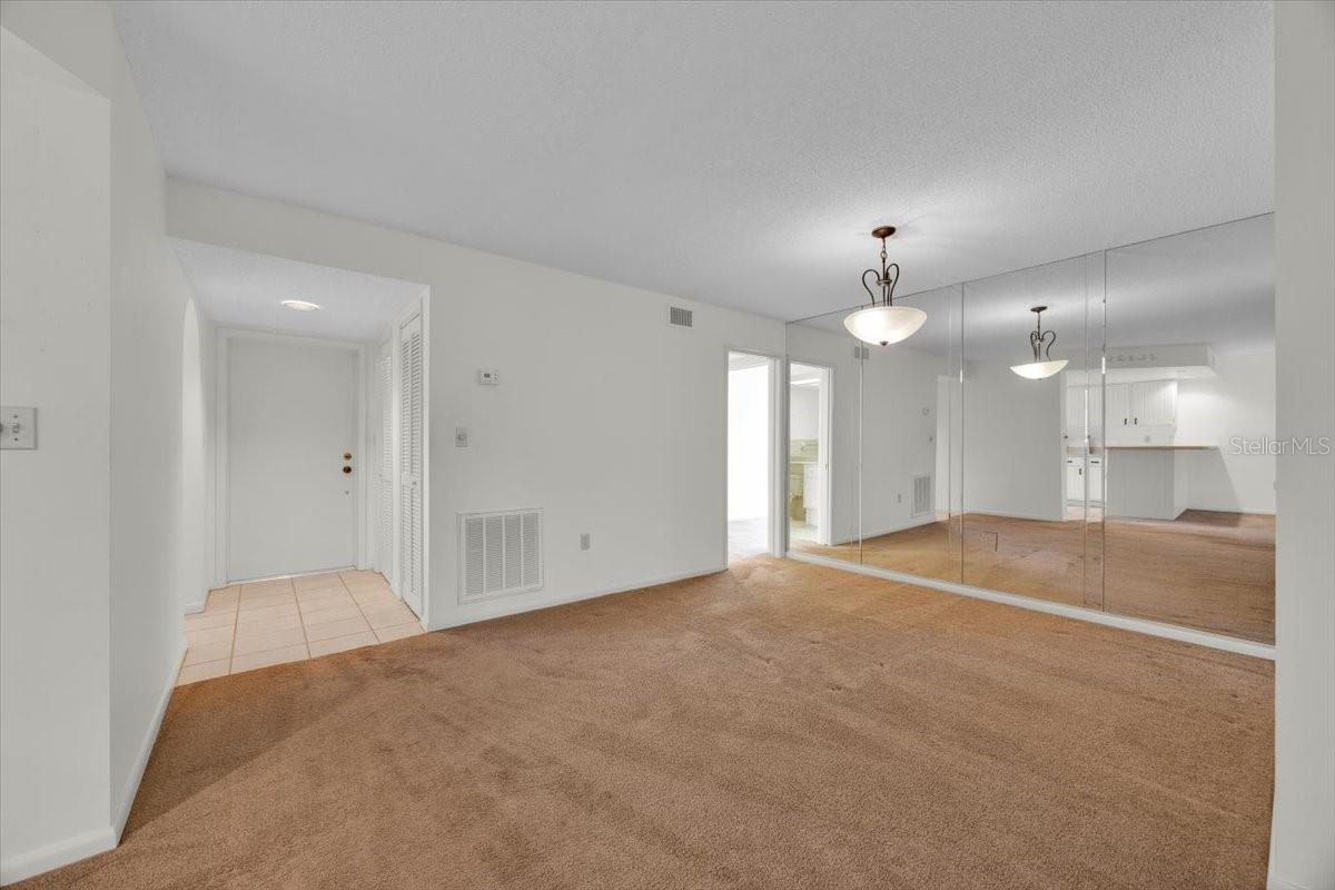 4101 VILLAGE COURT D-1