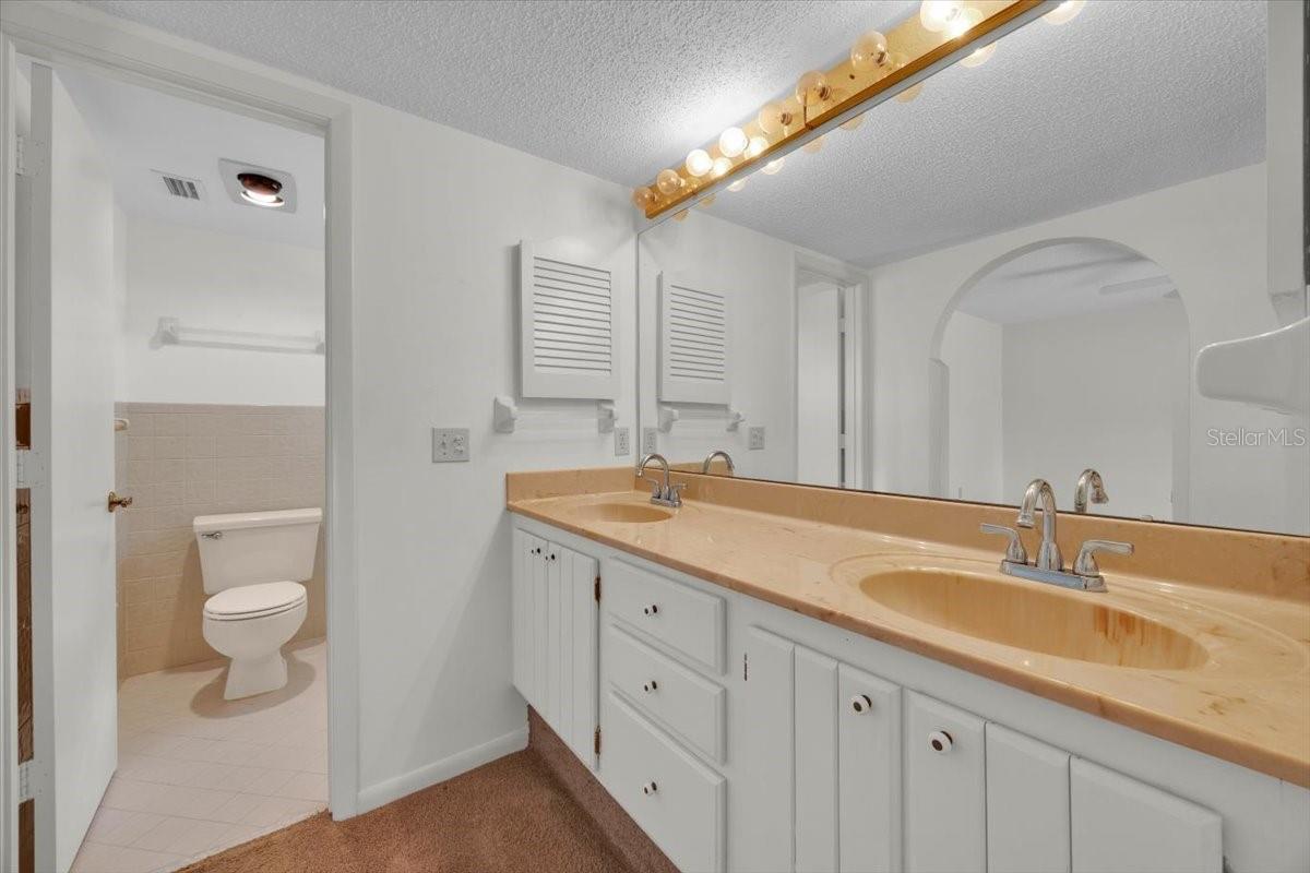 COUNTRY CLUB VILLAGE CONDO - Residential