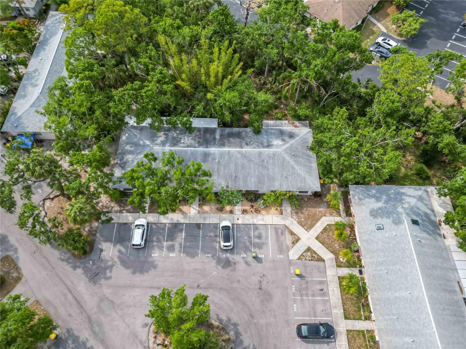 BERMUDA PARK - Residential Lease