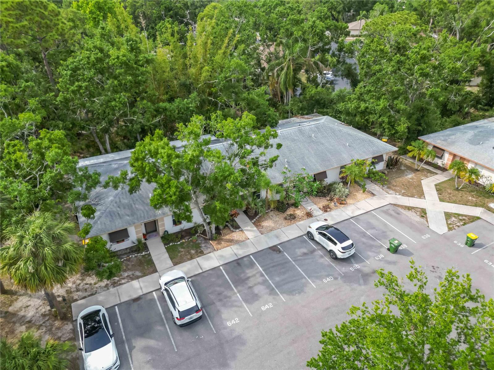 BERMUDA PARK - Residential Lease