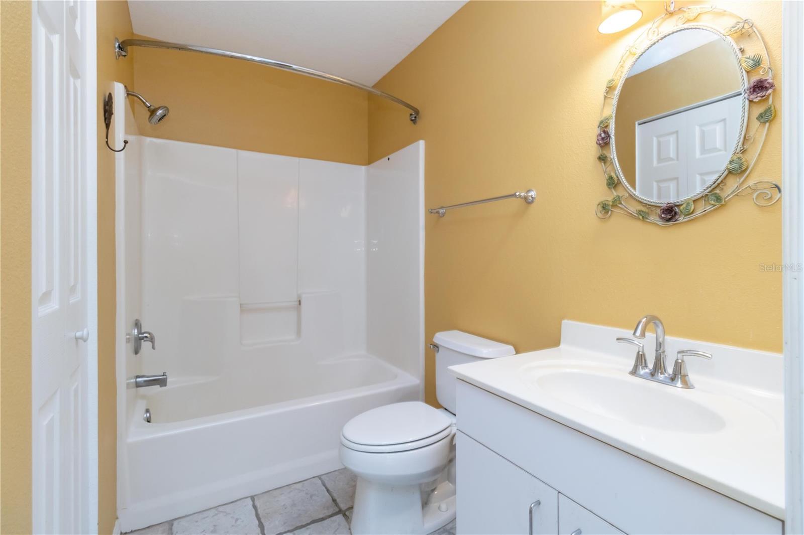 BERMUDA PARK - Residential Lease