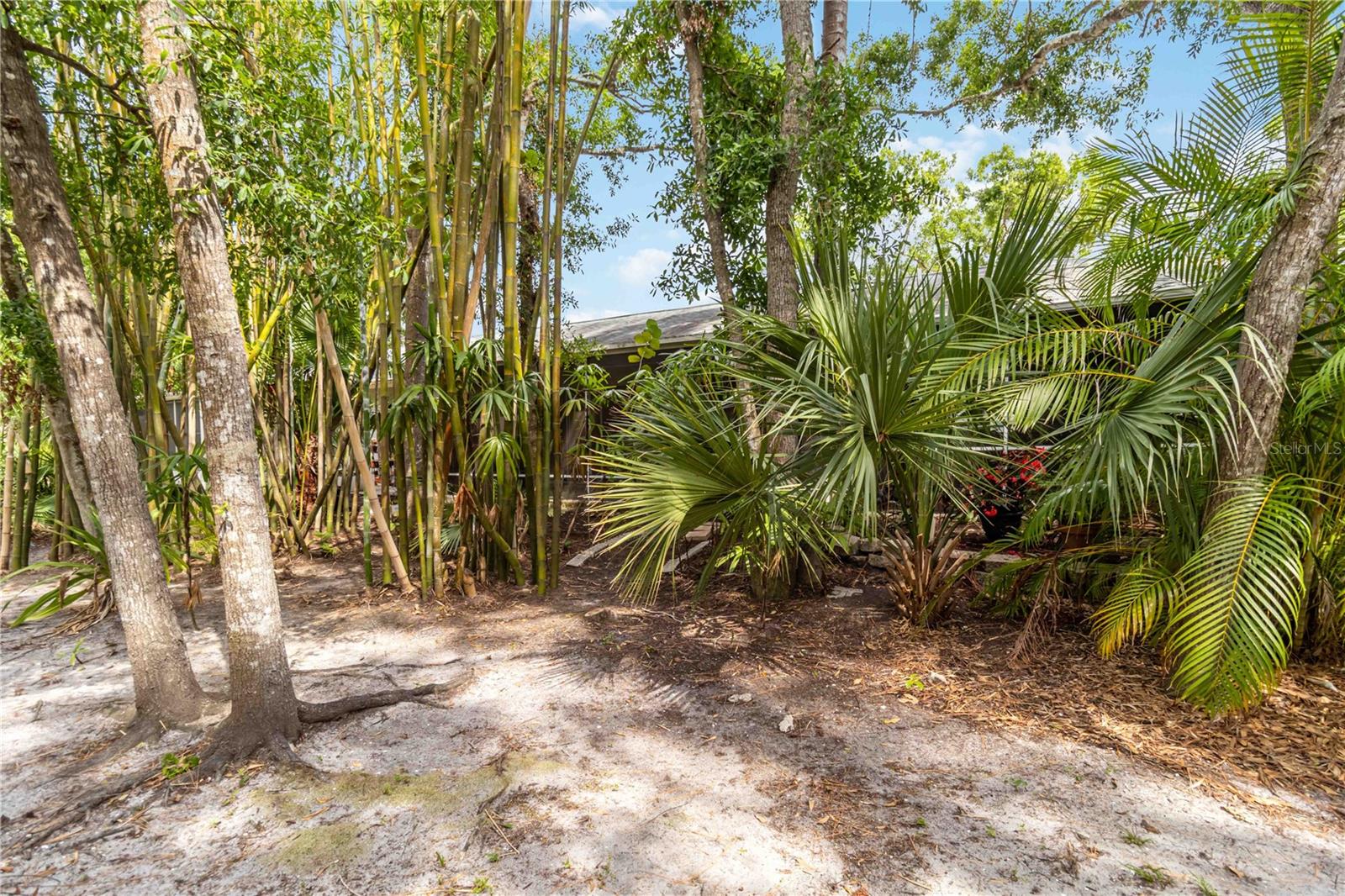 BERMUDA PARK - Residential Lease