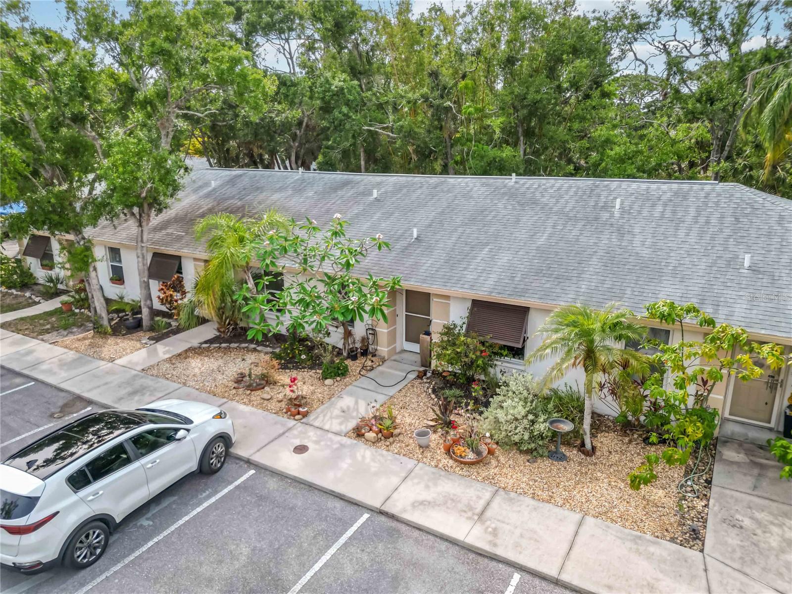 BERMUDA PARK - Residential Lease