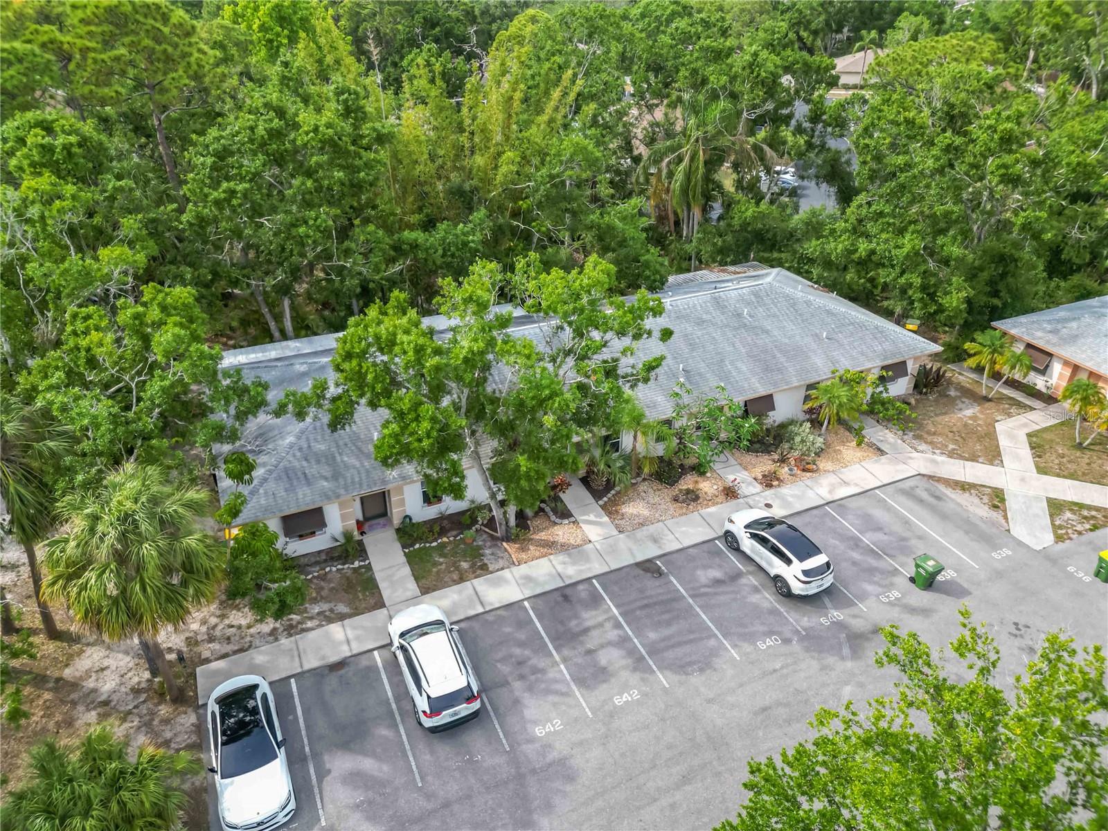 BERMUDA PARK - Residential Lease