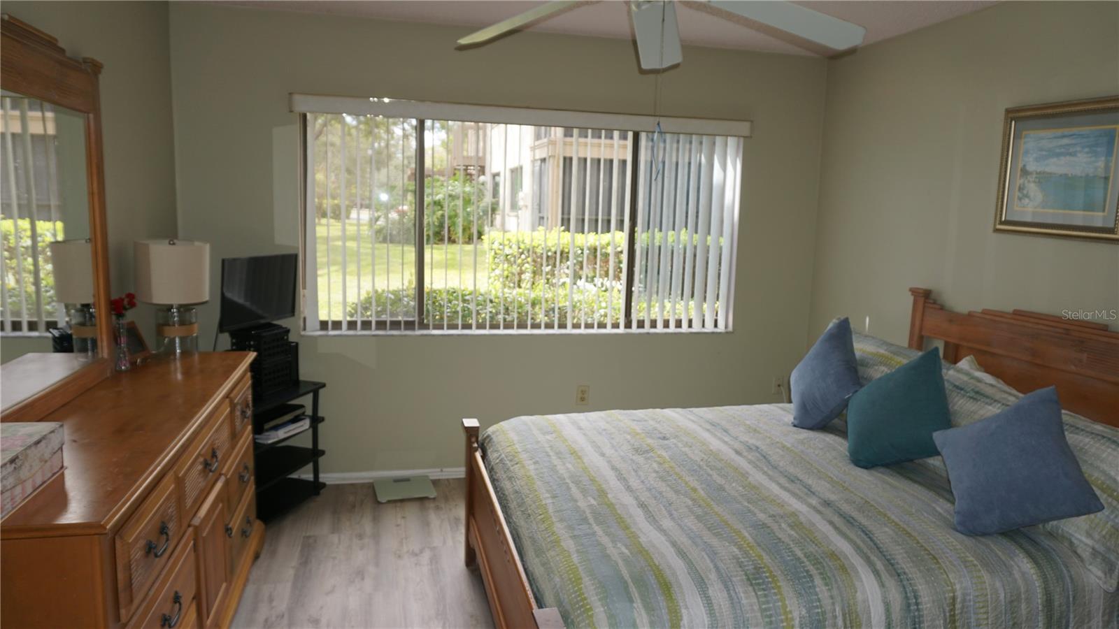 BEACON WOODS VILLAGE - Residential